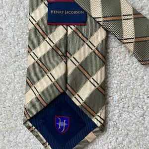Men’s plaid and CHECK HENRY JACOBSON 100% silk CLASSIC designer tie